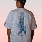 Camiseta blanca de Akaza con diseño trasero inspirado en Kimetsu no Yaiba.