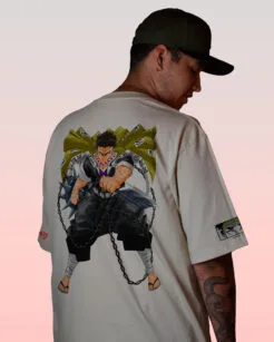 Parte trasera de la camiseta color arena de Gyomei Himejima – Kimetsu no Yaiba.