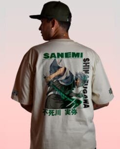 Camiseta color arena de Sanemi Shinazugawa con diseño trasero inspirado en Kimetsu no Yaiba.