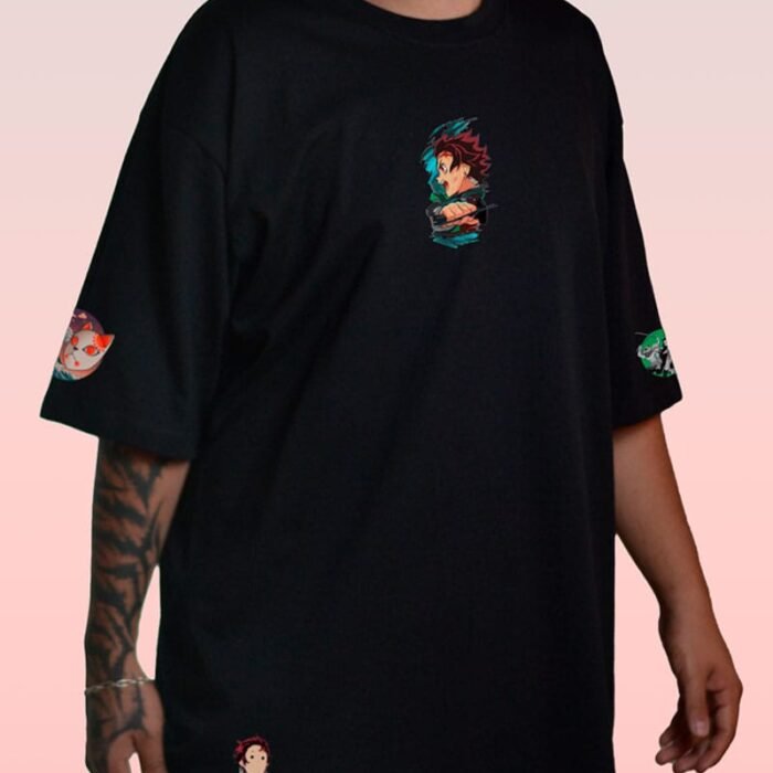 TANJ-C-001_2 Camiseta negra de Tanjiro Kamado – Diseño inspirado en Kimetsu no Yaiba.